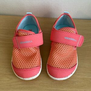 Merrell Bare Steps H20 shoes size 7M toddler